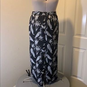 NWT! Roxy maxi floral skirt large